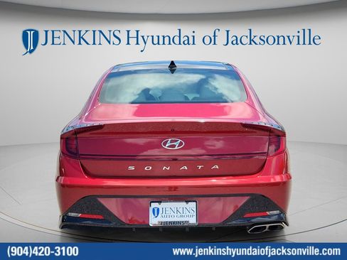 Used 2023 Hyundai Sonata SEL w/ Convenience Package FWD image 6