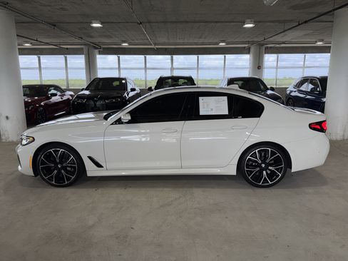 Used 2023 BMW 540i w/ M Sport Package RWD image 5