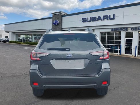 Certified 2025 Subaru Outback Onyx Edition XT AWD/4WD image 8
