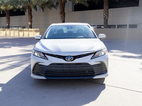 Used 2024 Toyota Camry LE FWD image 2