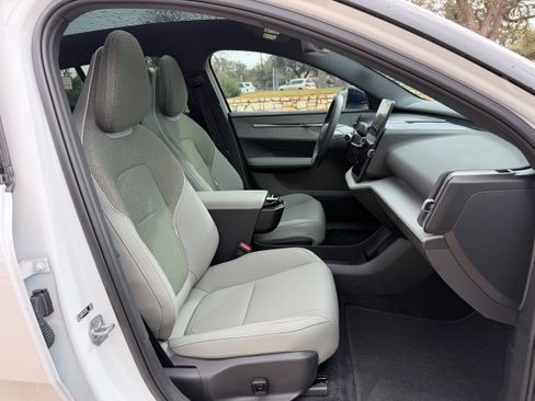 Certified 2025 Volvo EX30 Plus w/ Climate Package AWD/4WD image 10