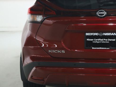 Certified 2023 Nissan Kicks SR w/ SR Premium Package FWD image 44
