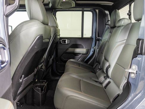 New 2026 Jeep Gladiator Mojave image 35