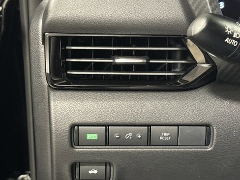 New 2025 Nissan Sentra SV w/ All-Weather Package image 11