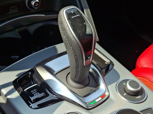 New 2026 Alfa Romeo Stelvio Sprint AWD/4WD image 11