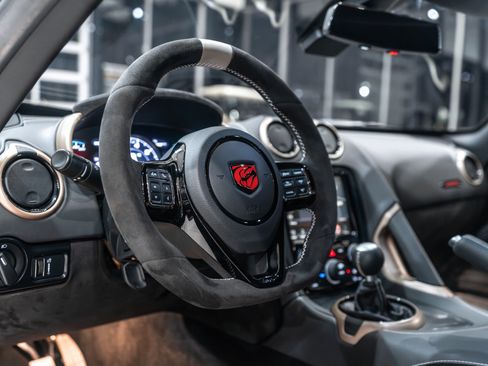 Used 2016 Dodge Viper ACR RWD image 41