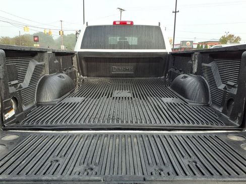 Used 2023 RAM 2500 Tradesman AWD/4WD image 15