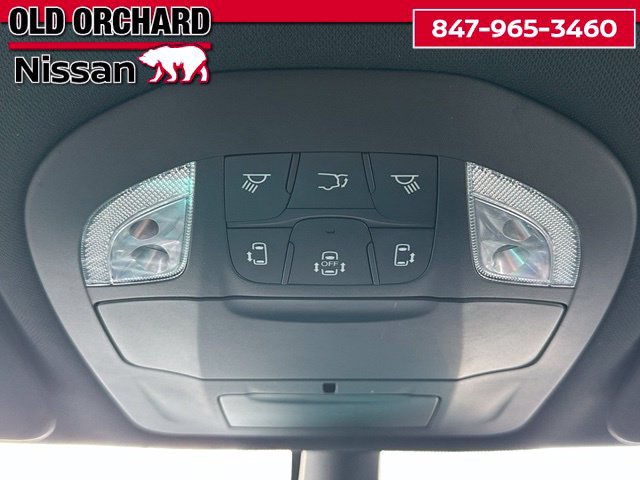 Used 2024 Chrysler Pacifica Touring FWD image 20