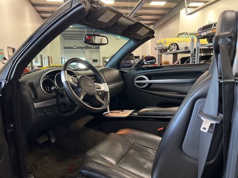 Used 2003 Chevrolet SSR w/ Preferred Equipment Group image 83