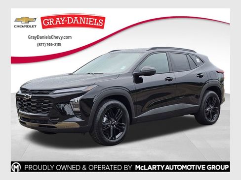 New 2026 Chevrolet Trax ACTIV w/ Driver Confidence Package FWD image 1