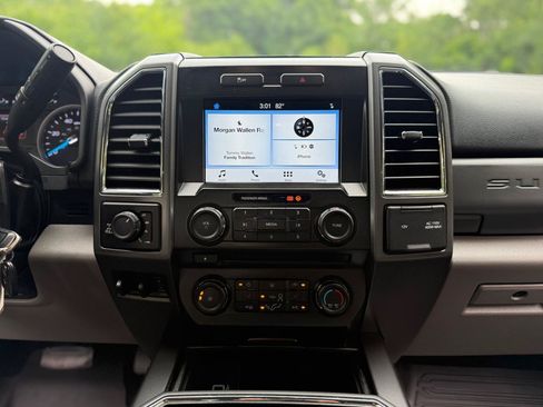 Used 2017 Ford F350 XLT AWD/4WD image 26
