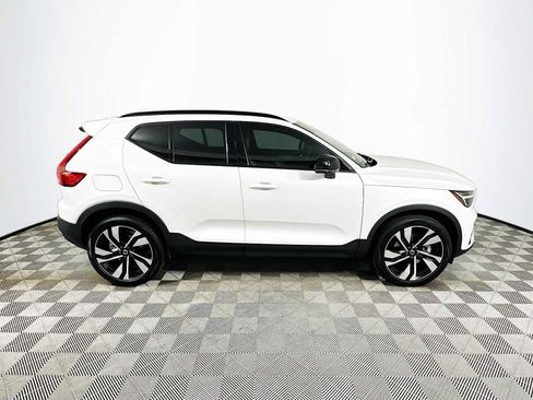 Used 2026 Volvo XC40 B5 Ultra w/ Climate Package AWD/4WD image 8