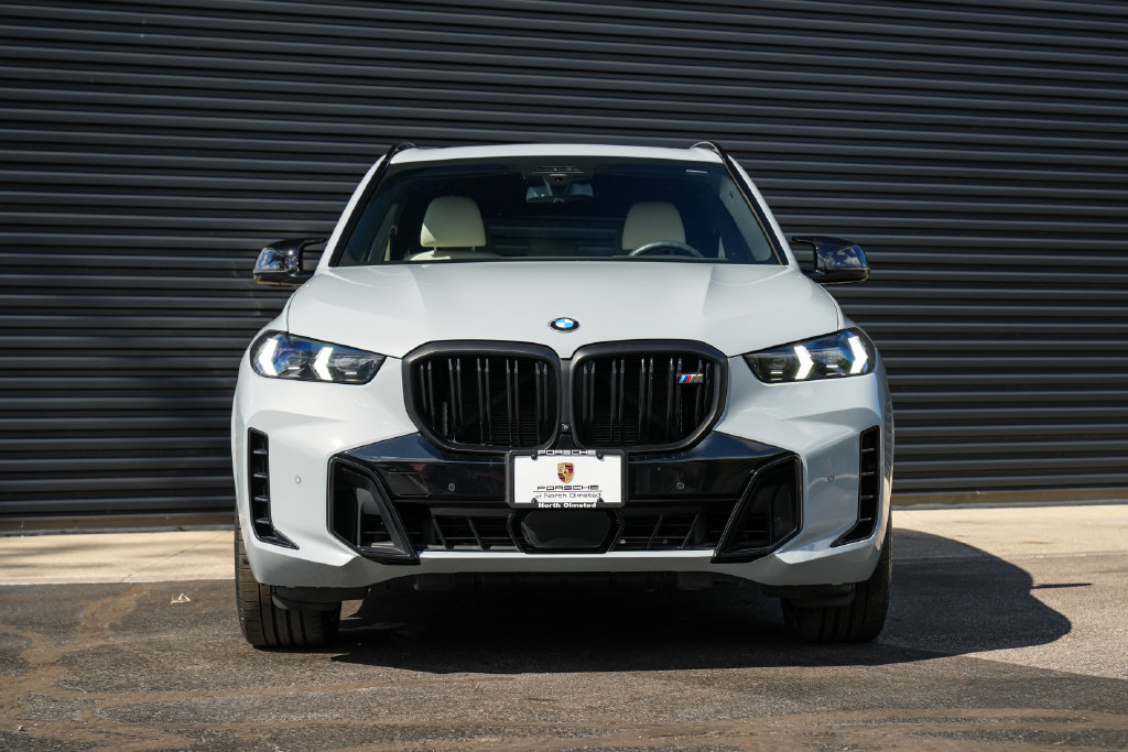 Used 2024 BMW X5 M60i AWD/4WD image 6