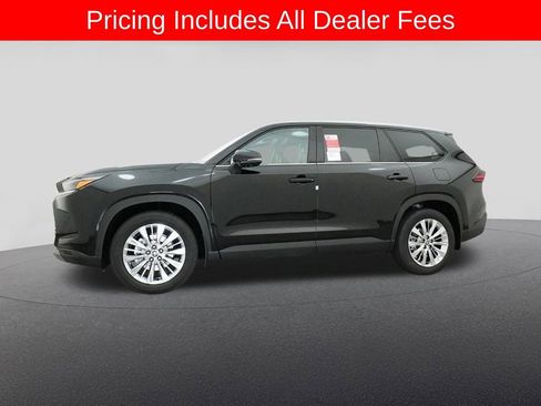 New 2026 Toyota Grand Highlander AWD image 18