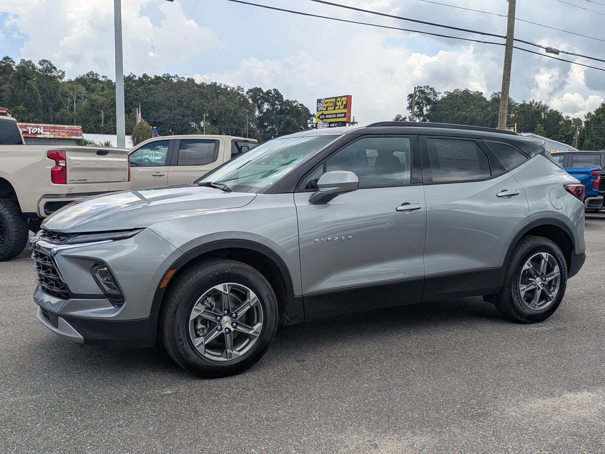 New 2026 Chevrolet Blazer LT w/ Convenience Package FWD image 8