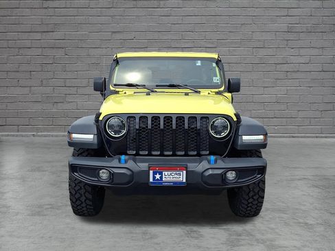 Used 2023 Jeep Wrangler Unlimited w/ Cold Weather Group AWD/4WD image 4