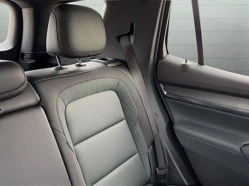 New 2026 GMC Terrain AT4 image 27