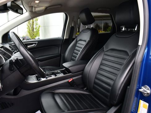 Used 2020 Ford Edge SEL w/ Convenience Package AWD/4WD image 12
