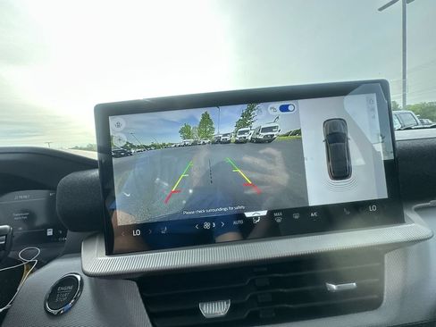 New 2026 Ford Explorer Active RWD image 23