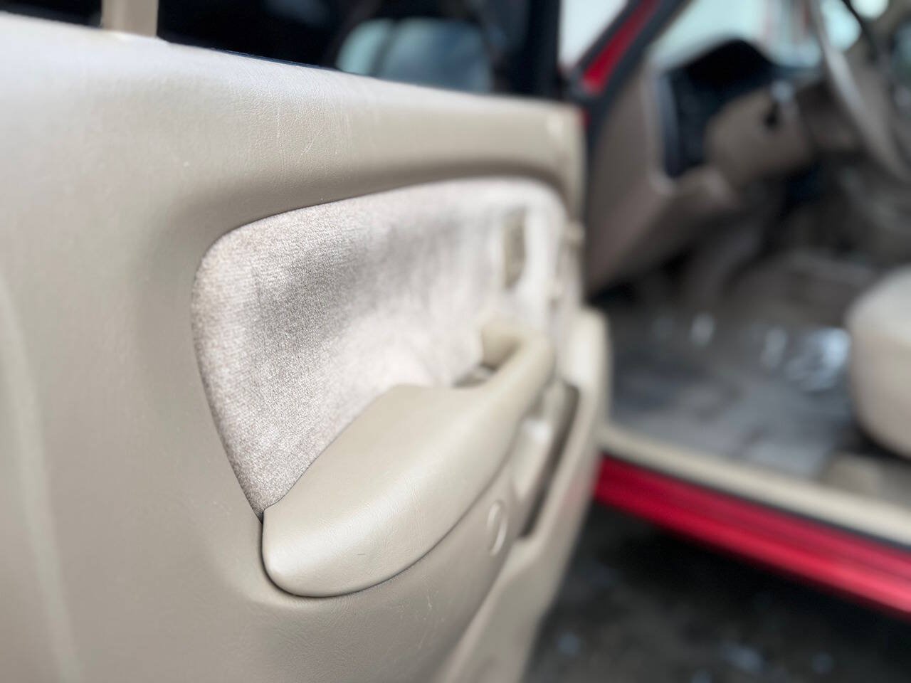 Used 2002 Toyota Tacoma 2WD Regular Cab image 6