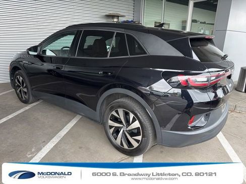 Used 2023 Volkswagen ID.4 Pro image 2