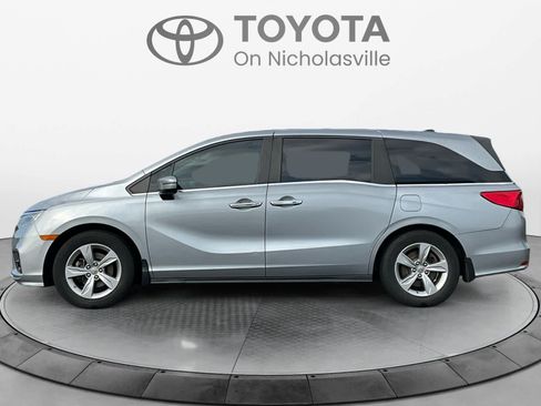 Used 2019 Honda Odyssey EX image 2