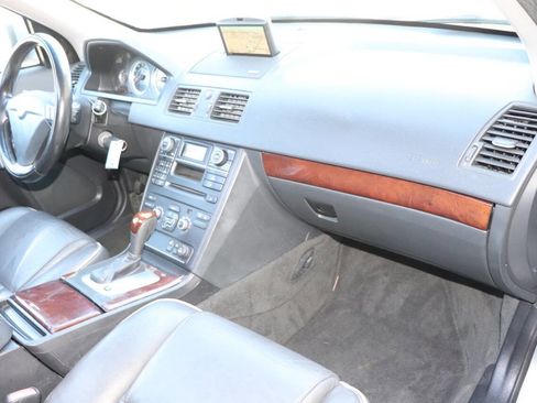 Used 2013 Volvo XC90 3.2 image 33