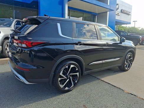 Used 2022 Mitsubishi Outlander SE AWD/4WD image 6