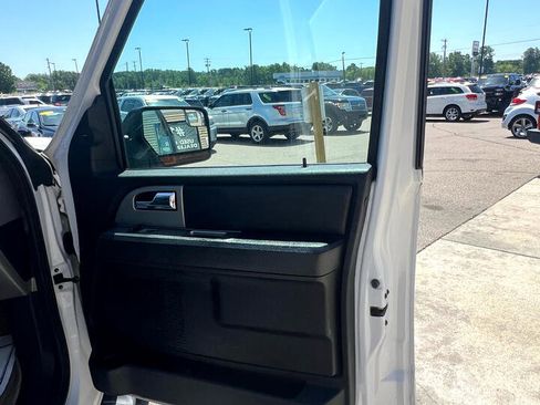 Used 2017 Ford Expedition XLT w/ Equipment Group 201A image 16