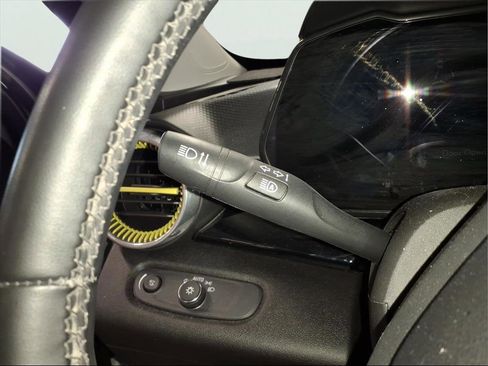 Certified 2024 Chevrolet Trax ACTIV w/ Sunroof Package image 37