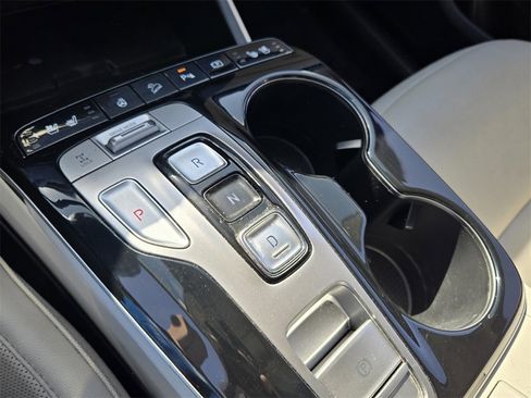 Certified 2022 Hyundai Tucson Limited image 19