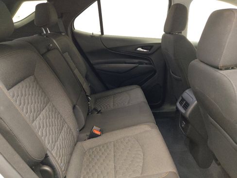 Used 2021 Chevrolet Equinox LT AWD/4WD image 19