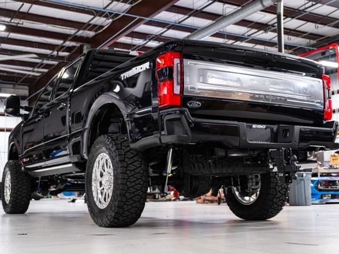 New 2026 Ford F250 Platinum w/ Tremor Off-Road Package image 6