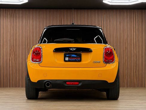 Used 2018 MINI Cooper 2-Door Hardtop FWD image 9