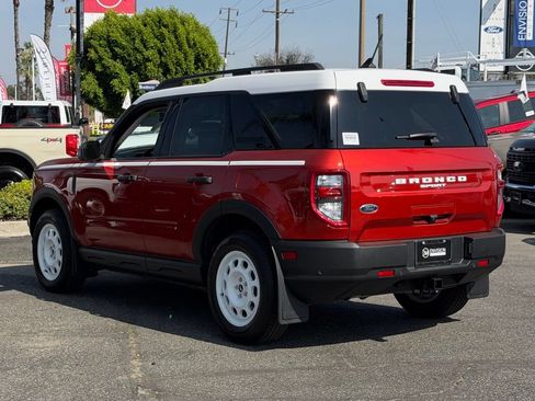 Certified 2024 Ford Bronco Sport Heritage w/ Heritage Convenience Package AWD/4WD image 8