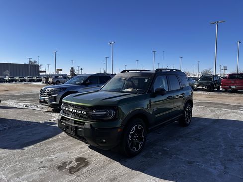 Used 2025 Ford Bronco Sport Outer Banks w/ Outer Banks Tech Package+ image 4