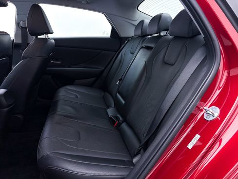 Used 2023 Hyundai Elantra Limited FWD image 38