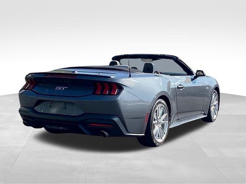 Used 2024 Ford Mustang GT Premium image 3