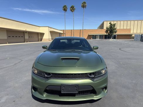 Used 2022 Dodge Charger Scat Pack w/ Plus Group RWD image 2