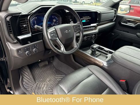 Used 2023 Chevrolet Silverado 1500 LT Trail Boss w/ Convenience Package II image 26