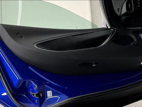 Used 2023 McLaren Artura RWD image 14