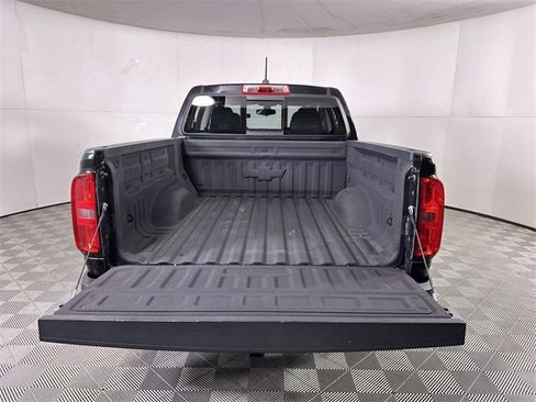 Used 2016 Chevrolet Colorado LT w/ LT Convenience Package image 27