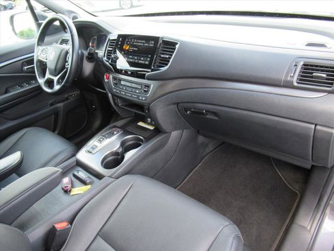 Used 2022 Honda Pilot Special Edition image 11