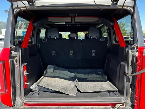 Used 2023 Ford Bronco Wildtrak AWD/4WD image 5