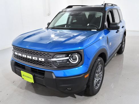 New 2025 Ford Bronco Sport Big Bend w/ Convenience Package AWD/4WD image 2