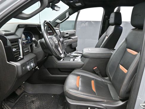 Used 2024 GMC Sierra 3500 AT4 w/ AT4 Premium Plus Package image 12