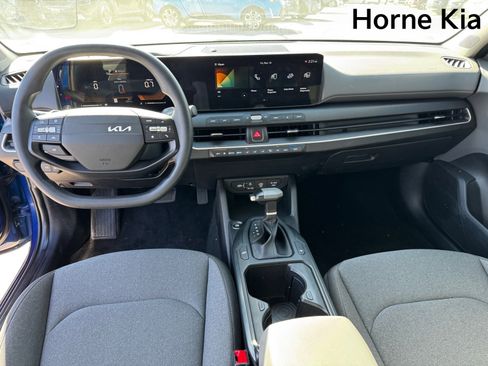 New 2025 Kia K4 LXS image 11