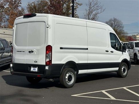 New 2026 Ford Transit 250 148 Medium Roof image 2