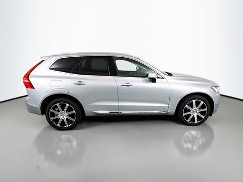 Used 2018 Volvo XC60 T5 Inscription w/ Convenience Package image 8