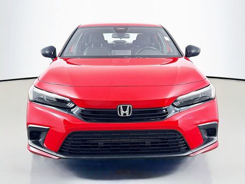 Used 2022 Honda Civic Sport image 2